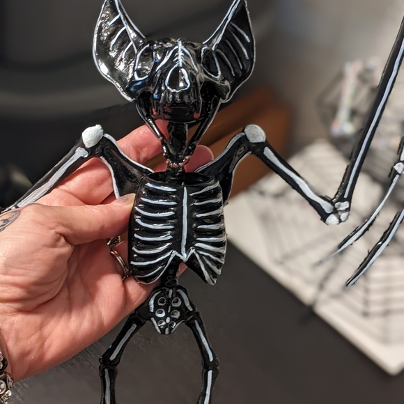 Handcrafted  Bat Skellington - Picture 6 of 9